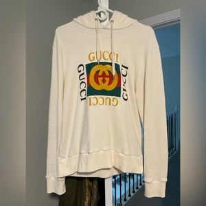 Men’s Gucci sweater